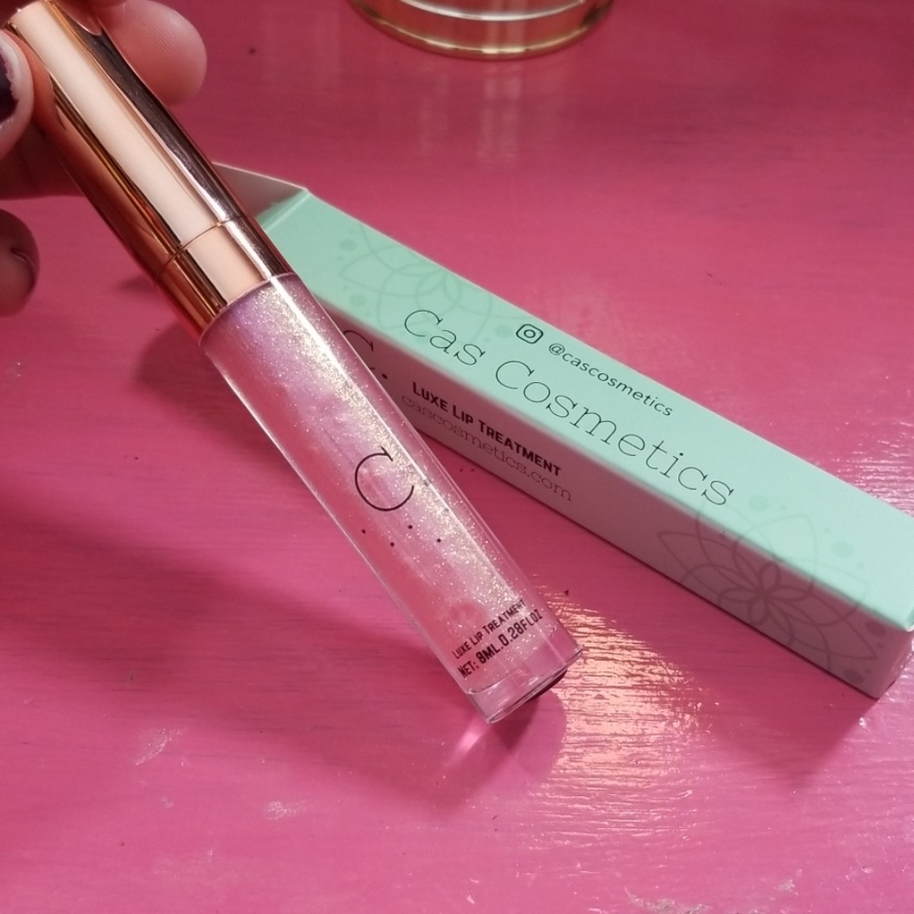 Cas Cosmetics Lip Treatment